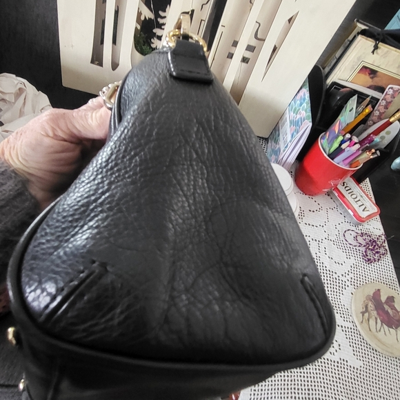 Rebecca Minkoff Black Shoulder Bag with Gold Chain - Picture 10 of 11